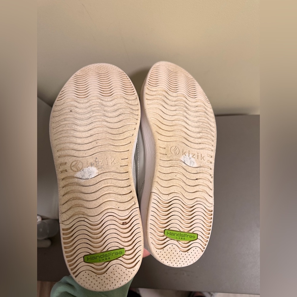 Women’s Kizik Leather Slip On Shoes Sneakers (Wide) - Picture 6 of 7